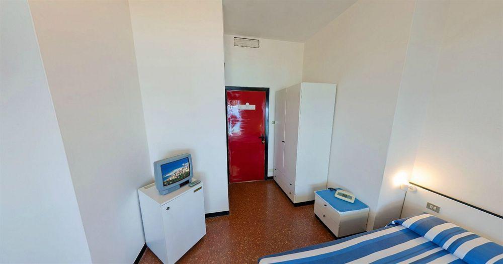קאבי די לבאניה Real Park Hotel מראה חיצוני תמונה
